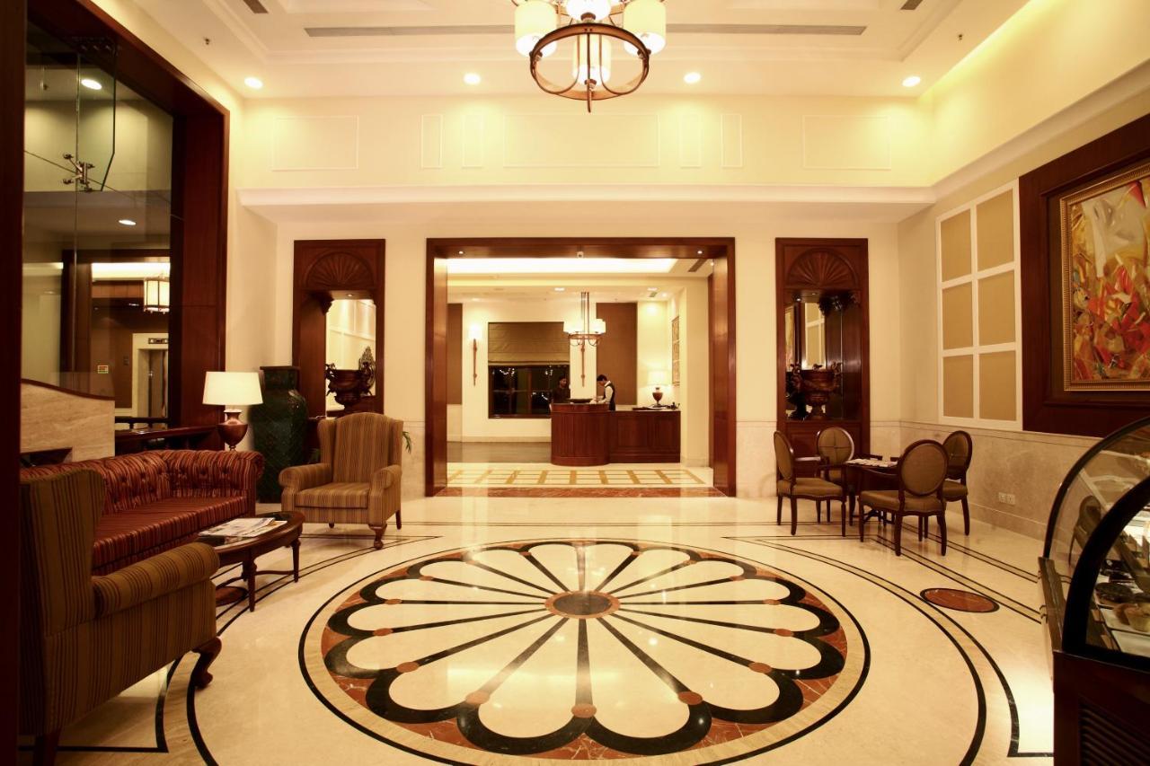 Hotel Dlf Club 3 Gurgaon Exterior foto