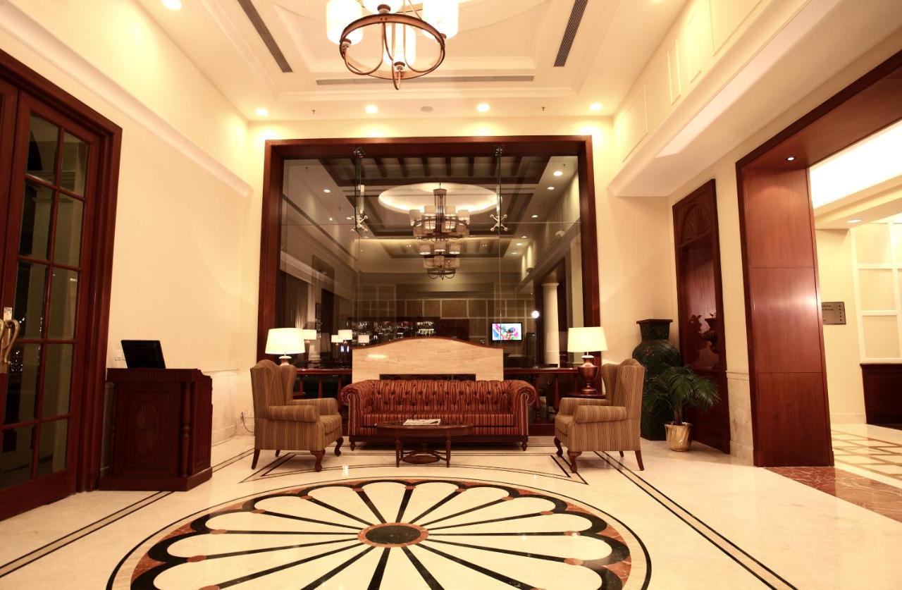 Hotel Dlf Club 3 Gurgaon Exterior foto